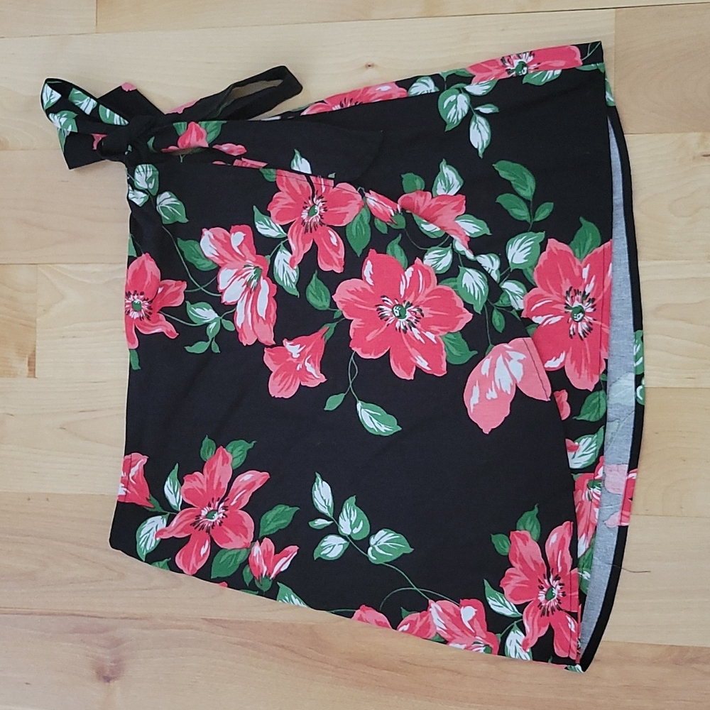 Wrap mini skirt